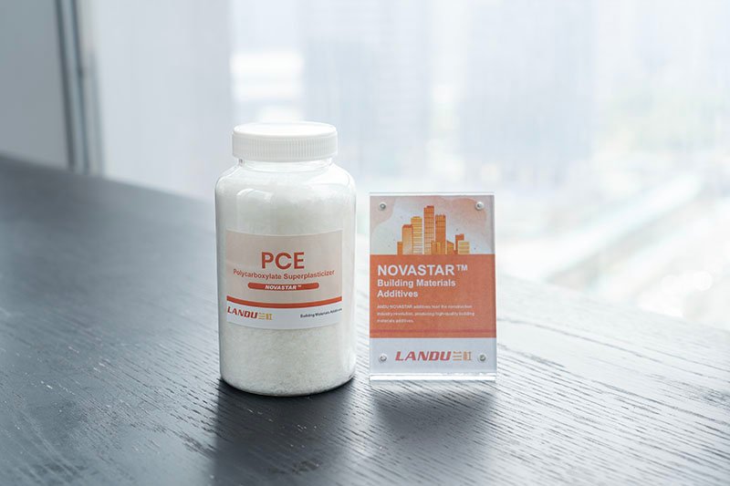 LANDU-NOVASTAR-polycarboxylate-superplasticizer-flake-product