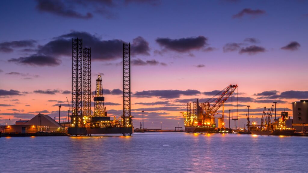 landu-Oil drilling rig construction site