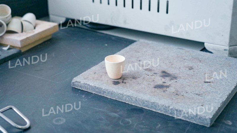 Water Retention Testing LANDU HPMC SUPPLIER